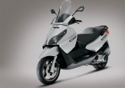 Piaggio X7 125